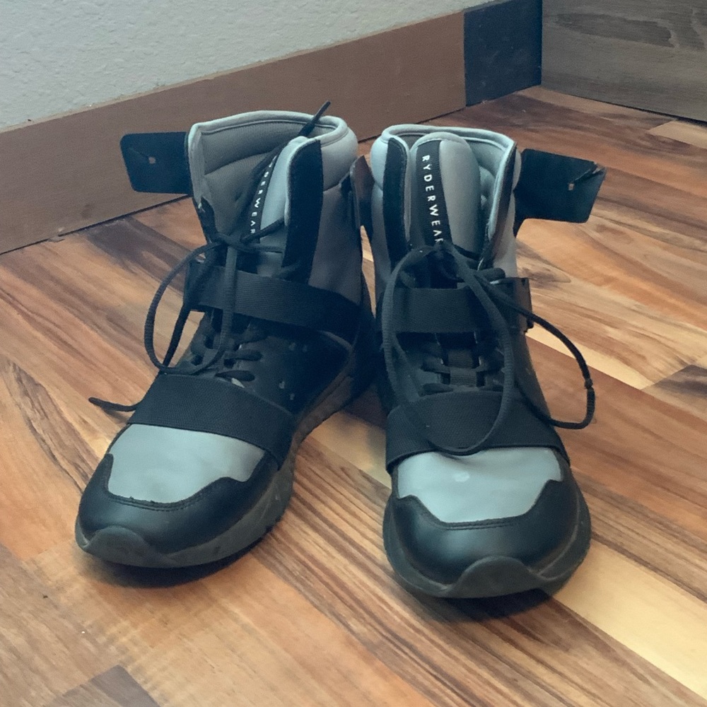 Ryderwear shoes,black and grey, size 11 women’s